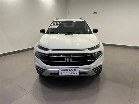 FIAT TORO 2.0 16V TURBO DIESEL VOLCANO 4WD AT9